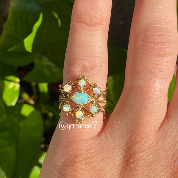 14KT Antique Australian opal ring😍✨ - Picture 3 of 17